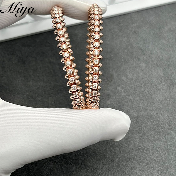 Cartier 18K Gold Edgy Studded Bracelet Factory Wholesale Bold Luxury Jewelry for Women