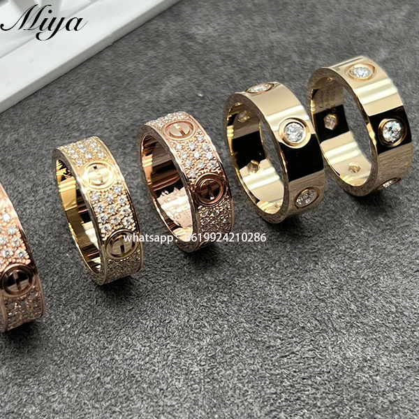 Wholesale Cartier-Inspired 18K Gold Rings for Women & Men Custom Engraving & Bulk Orders