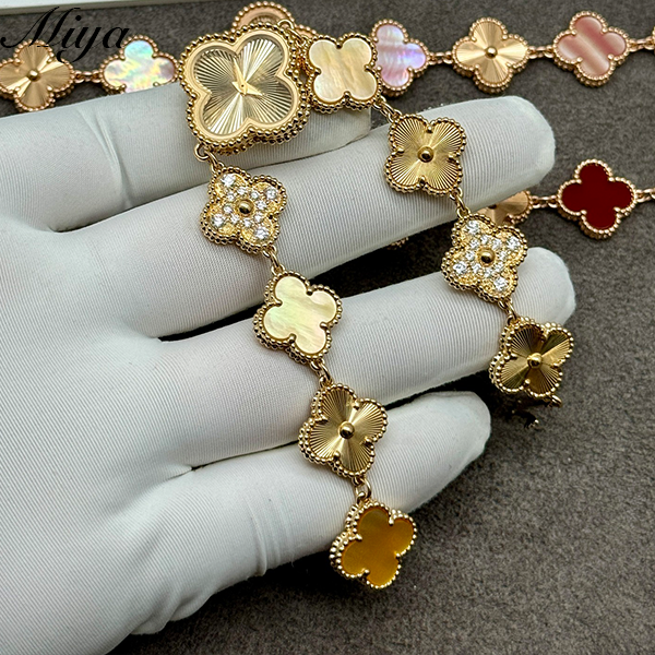 Vancleef 18k gold floral diamond watch bracelet Mother-daughter matching jewelry