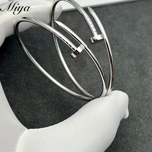 Cartier 18K Gold Nail Bracelet  Silver Factory Wholesale Minimalist Luxury Jewelry for Women